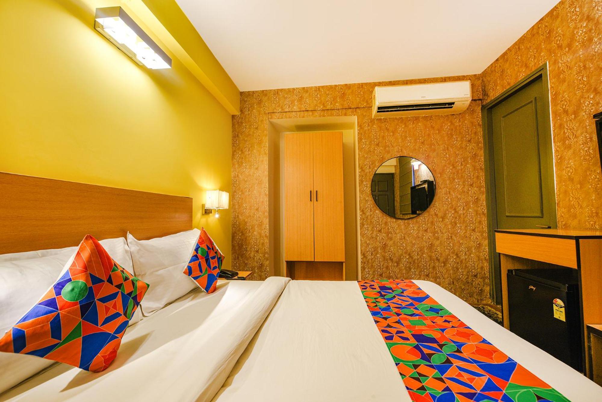 Fabhotel Old Meple Leaf Gurgaon Esterno foto